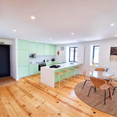 Tílias House Apartamento *