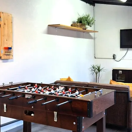 Tilias House شقة كوفيلهَ