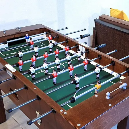 Tilias House شقة كوفيلهَ